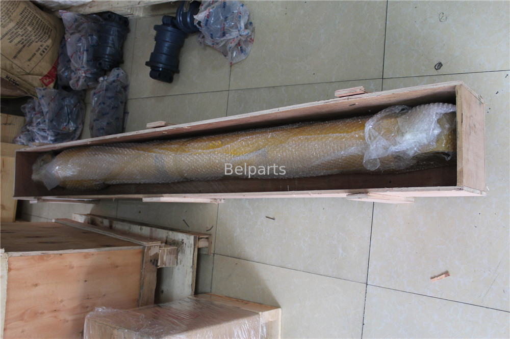 بخشهای بیل Excavator هیدرولیک بازو سیلندر Assy 31N4-50130 برای هیوندای R140LC-7