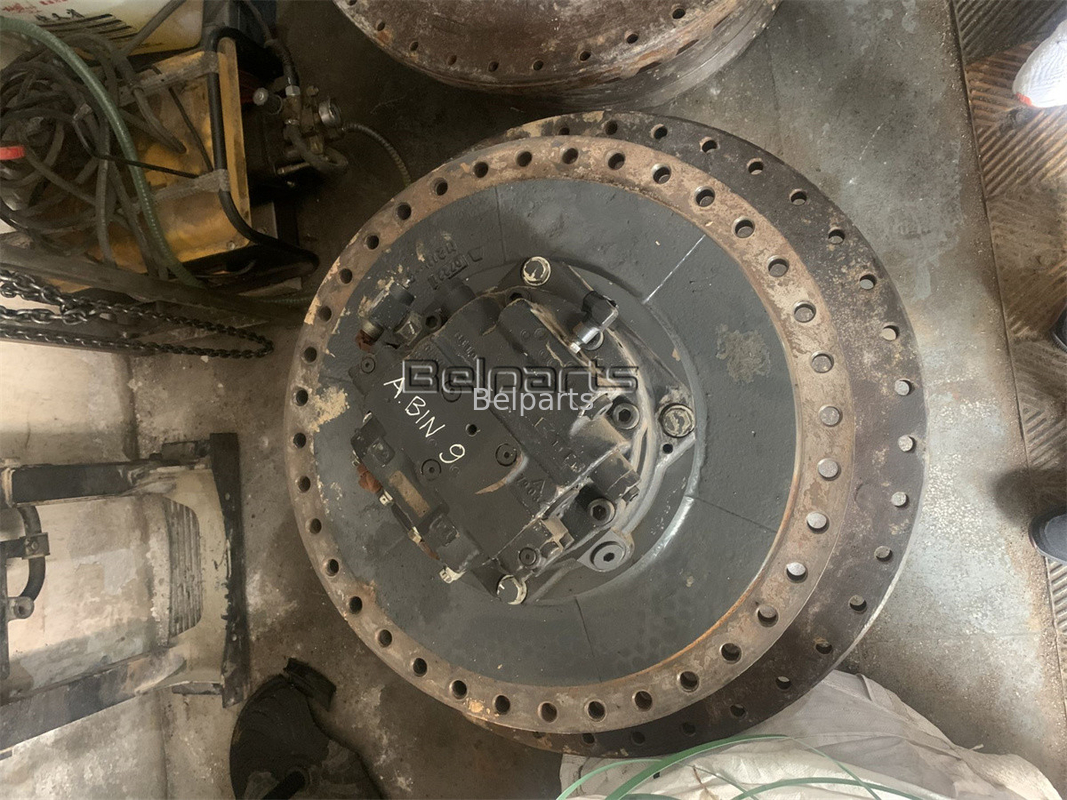 کاماتسو Excavator PC1250-7 PC1250-8 موتور مسافرتی Assy 21N-60-34100 21N-27-00130 Final Drive Assy Fit