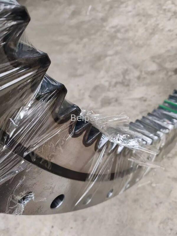 بلبرینگ گردان DX300 برای قطعات یدکی بیل مکانیکی دوسان 109-00181A رینگ گردان دایره ای OEM