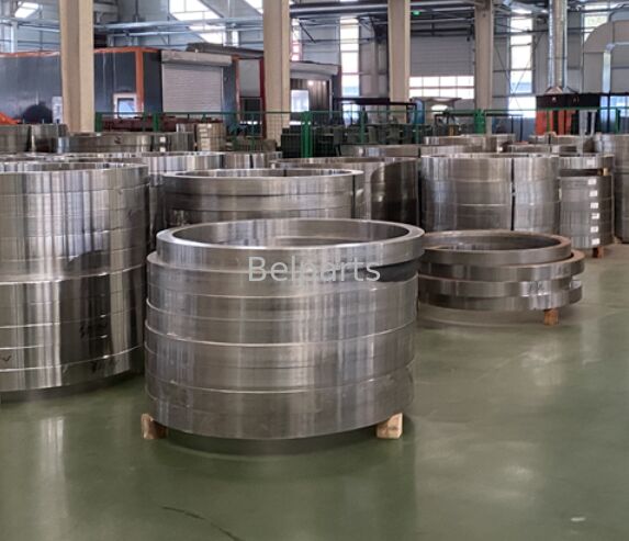 301.8C پرتوی چرخ دار برای قطعات معدنی 213-1517