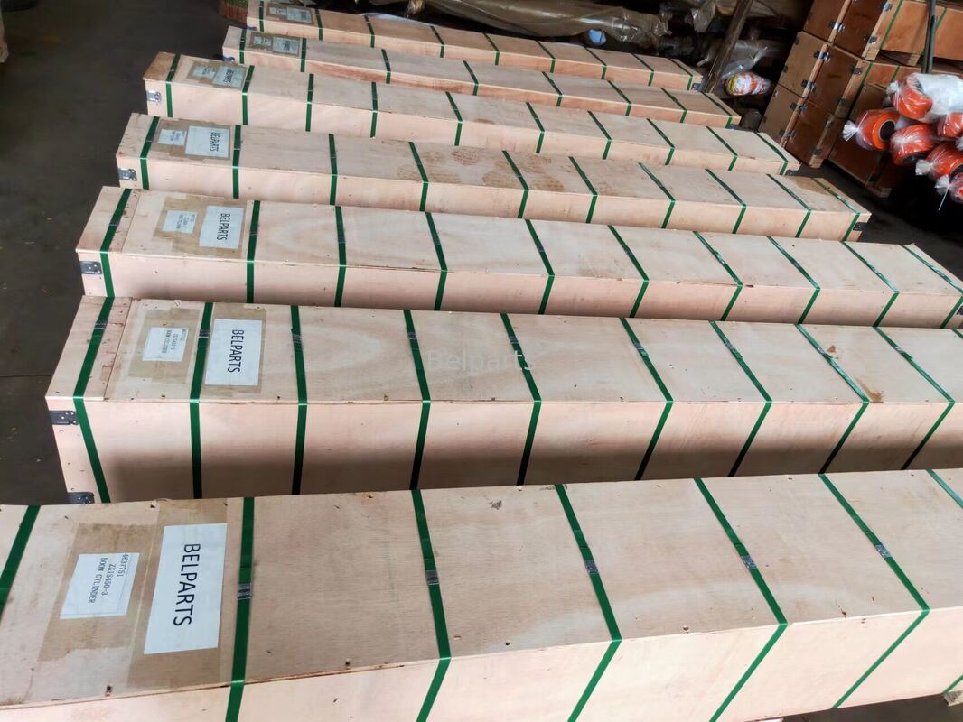 سیلندر بوم هیدرولیک EC240BLC EC240B برای قطعات یدکی بیل مکانیکی VOE14510808 VOE14514840 با کیفیت بالا پس از فروش