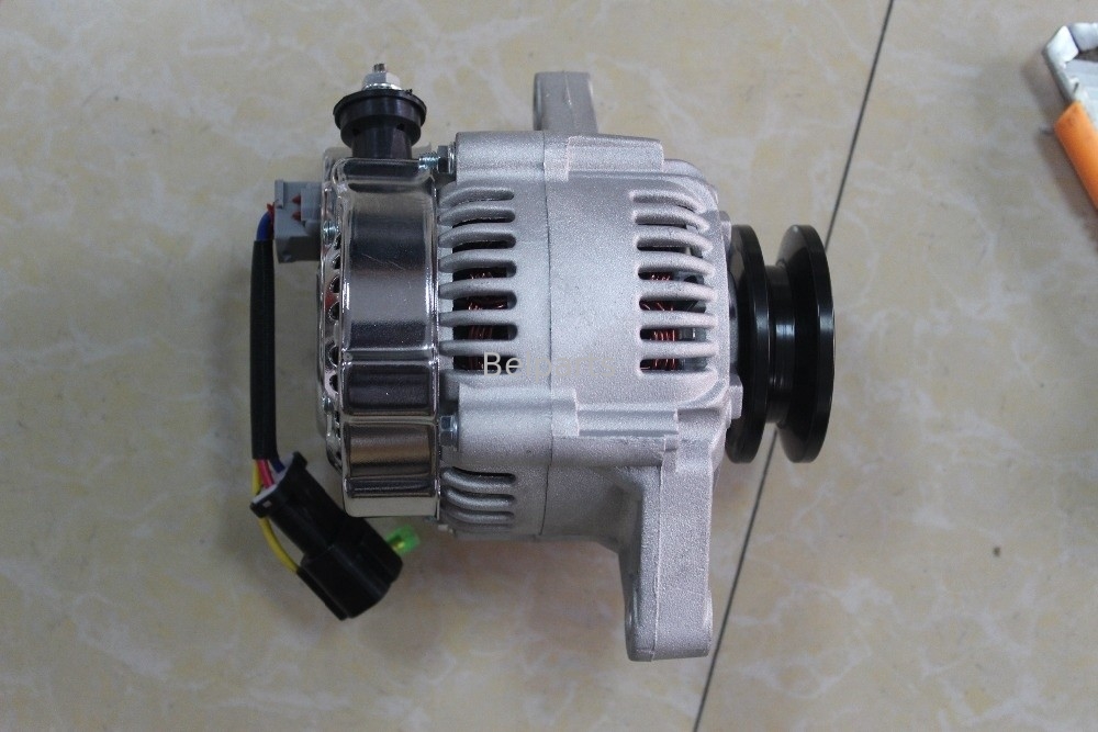 موتور قطعات یدکی بیل مکانیکی 119626-77210 دینام 4TNV94 ژنراتور R60-7 R55-7