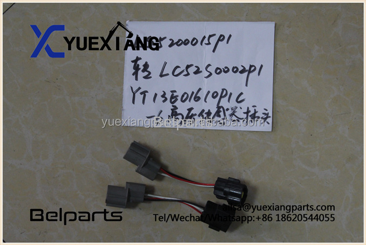 قطعات یدکی بیل مکانیکی Belparts LS5200015P1 LC52S0002P1 دوشاخه سنسور فشار قوی YT13E01610P1C-6